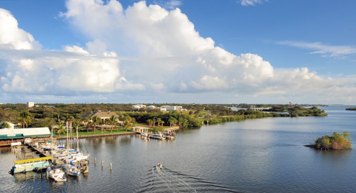 A crowd of approximately 5,000 is expected to turn out for an Indian River Lagoon rally to be held Saturday from 9-12 in Riverside Park.