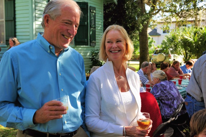Richard Winger and Eileen Liedholm.  Eileen and her husband, Bill, are new residents of Vero Beach.