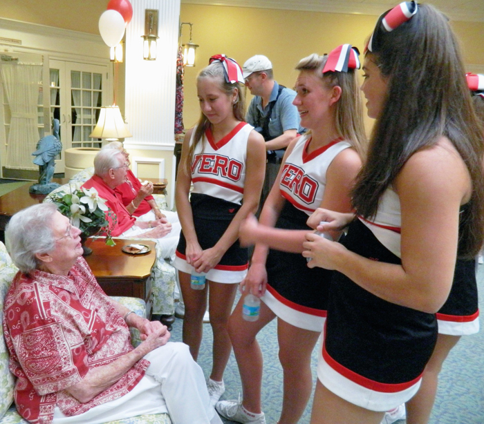 Indian River Estates’ Joyce Carlton conversed with three members of the team.