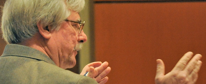 An anonymous letter containing word-for-word the text of an email sent by Charlie Wilson to a number of Inside Vero advertisers was mailed yesterday to other advertisers, presumably ones for whom email addresses were not readily available.  The letters were posted the same day Wilson went on WTTB radio saying he would be contacting Inside Vero's advertisers personally to encourage them to boycott the newspaper.