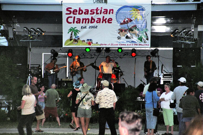 Clambake - band & crowd 06