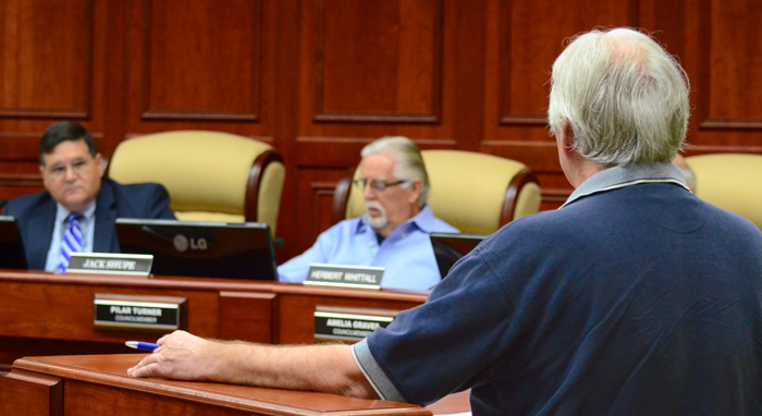 Continuing ot urge a political, legislative and regulatory fight with the Florida Municipal Power Agency, utility activist, pro-sale fundamentalist and city council candidate Charlie Wilson addressed the Utilities Commission this morning.