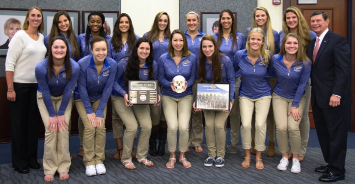 The IRSC Volleyball team receives the annual Skull Award as the 2015 Academic All-Stars, with team members earning an average 3.41 GPA.